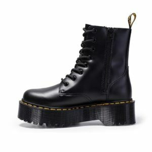 Aesthetic Chunky Boots for Y2K Fashion & Grunge Outfits