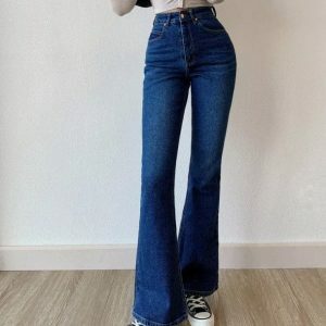 Aesthetic Y2K Bell Bottoms: Trendy Grunge & 90s Fashion Revival