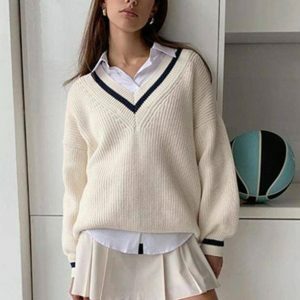 Chic Old Money Aesthetic V-Neck Sweater for Effortless Y2K Style