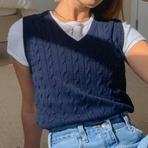 Chic Preppy Style Sweater for Y2K Fashion Lovers and 90s Aesthetic