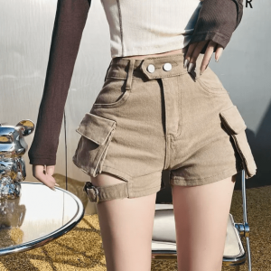 Chic Y2K Flap Pocket Shorts for Effortless Summer Style