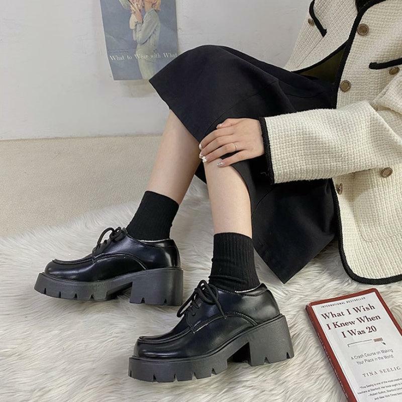 Dark Academia Platform Shoes: Elevate Your Y2K and Grunge Aesthetic