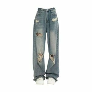 Distressed Baggy Jeans for Y2K Fashion: Effortless Grunge Style