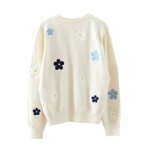 Embroidered Floral Sweater: Y2K Aesthetic for Effortless Summer Style