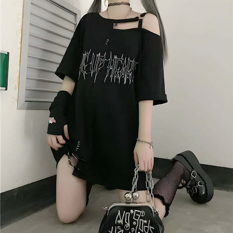 Grunge Heart Long Tee: Y2K Fashion Essential for Aesthetic Outfits