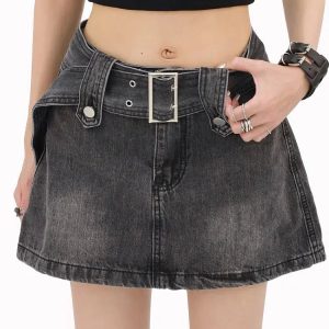 Grunge-Inspired Buttoned Belt Loop Mini Skort for Y2K Fashion Lovers