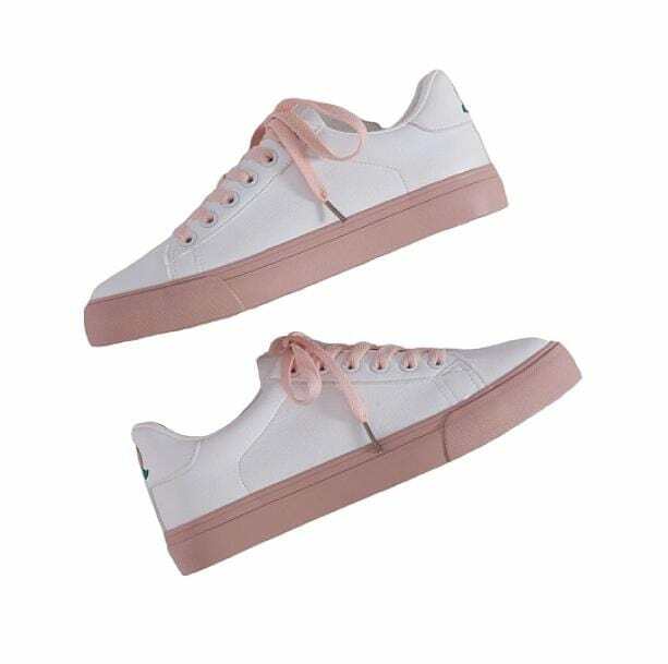 Just Peachy Y2K Sneakers: Trendy Summer Footwear for Aesthetic Outfits