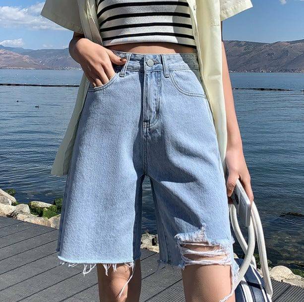 Knee-Length Y2K Aesthetic Shorts for Trendy Summer Outfits