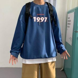 Retro 90's Sweatshirt: Y2K Fashion Essential for Cozy Aesthetic Vibes