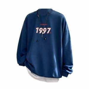 Retro 90's Sweatshirt: Y2K Fashion Essential for Cozy Aesthetic Vibes