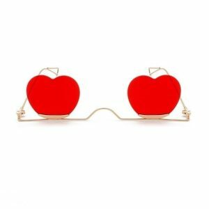 Retro Heart Sunglasses: Y2K Fashion Must-Have for Summer Outfits