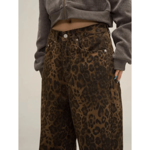 Trendy Leopard Print Cargo Pants for Y2K Fashion & Grunge Aesthetic