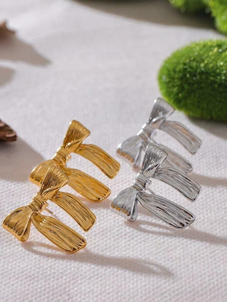 Trendy Y2K Bow Earrings for a Chic 90s Fashion Aesthetic