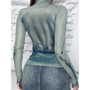 Trendy Y2K Turtleneck: Perfect for Grunge and 90s Summer Outfits