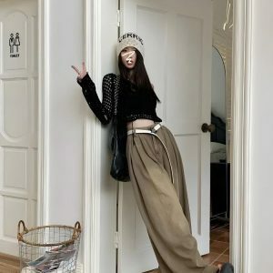 Trendy Y2K Wide Leg Pants for Effortless Summer Outfits & Grunge Style