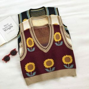 Vintage Floral Sleeveless Sweater - Y2K Aesthetic Summer Top