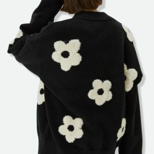 Y2K Aesthetic Flower Cardigan: Trendy Layering for Summer Outfits