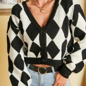 Y2K Argyle Knitted Cardigan: Trendy Layering for 90s Aesthetic Outfits