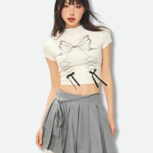 Y2K Butterfly Crop Top: Trendy Summer Outfit for a Chic Aesthetic