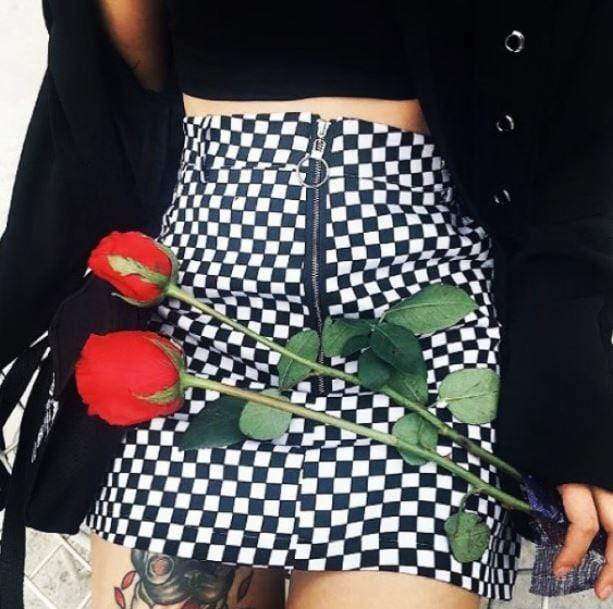 Y2K Fashion Black and White Checkerboard Skirt for Trendy Summer Outfits