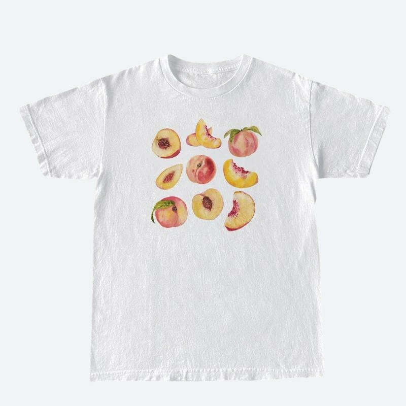 Y2K Fashion Peaches Tee: Trendy Summer Outfit for a Chic Look