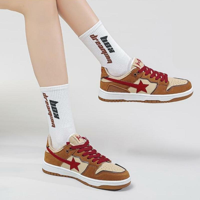 Y2K Fashion Star Embroidered Multicolor Sneakers for Trendy Outfits