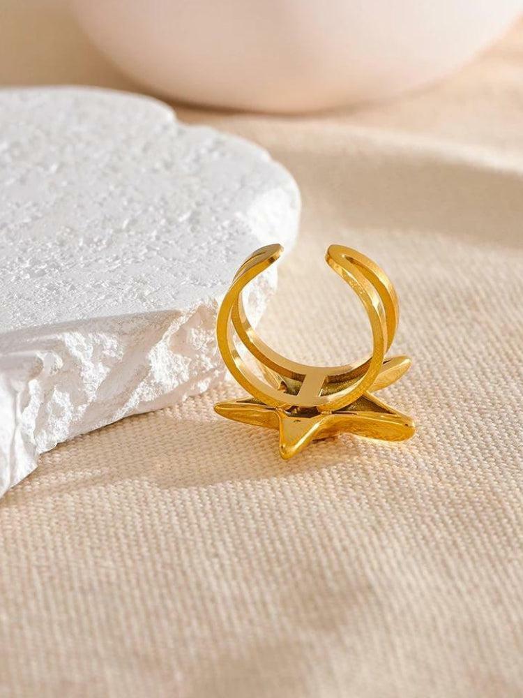 Y2K Gold Starfish Ring: Trendy Coastal Aesthetic Jewelry for Summer