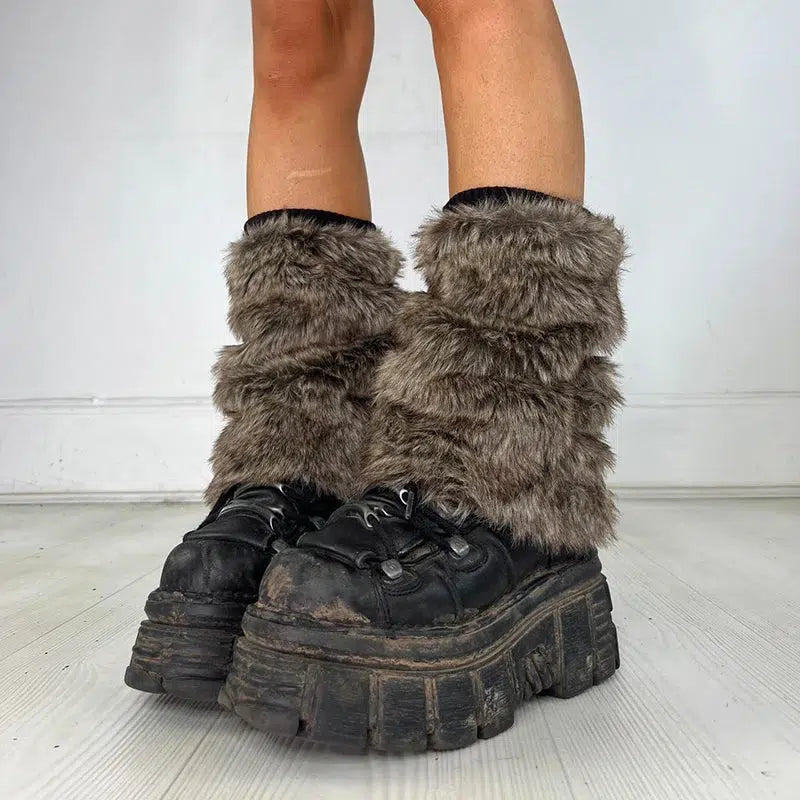 Y2K Grunge Faux Fur Leg Warmers for Trendy 2000s Fashion Outfits