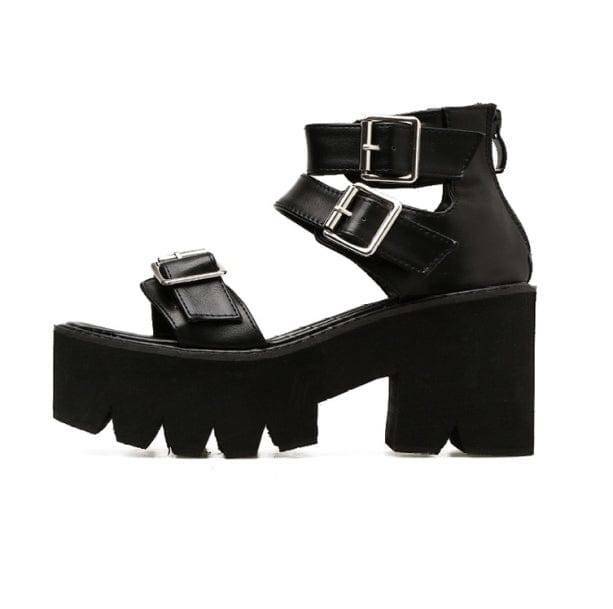 Y2K Grunge Style Sandals for Trendy Summer Outfits and Aesthetic Looks