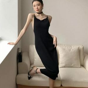 Y2K-Inspired Black Butterfly Back Midi Dress for Effortless Summer Style