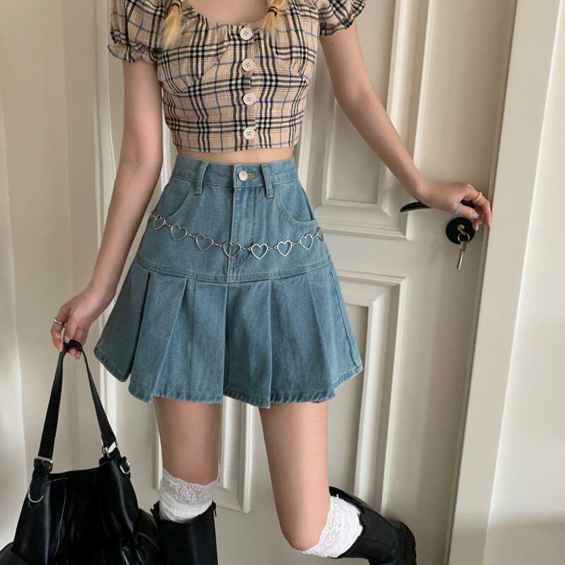 Y2K Pleated Denim Mini Skirt for Cute Summer Outfits & Aesthetic Looks