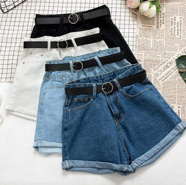 Y2K Vintage Style Shorts: Trendy 90s Fashion for Effortless Summer Vibes