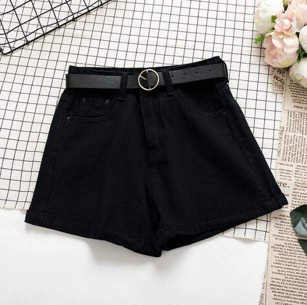 Y2K Vintage Style Shorts: Trendy 90s Fashion for Effortless Summer Vibes